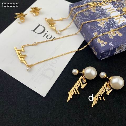 Dior earing 6jj1